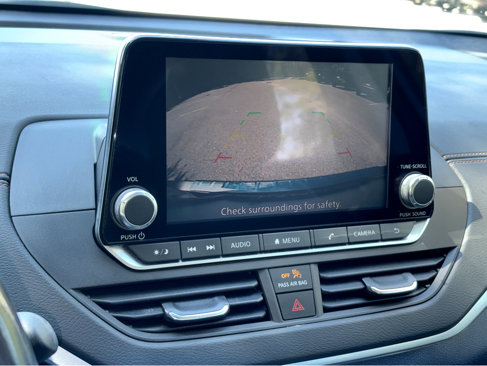 Used 2022 Nissan Altima 2.5 SR image 9