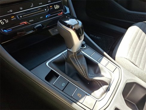 New 2025 Volkswagen Jetta S image 9