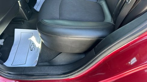Used 2019 Chevrolet Trax LT w/ LT Convenience Package image 36