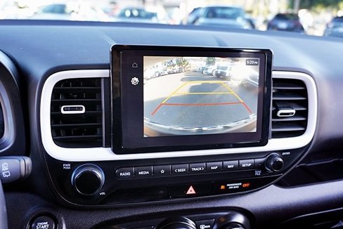 Certified 2024 Hyundai Venue Limited image 28