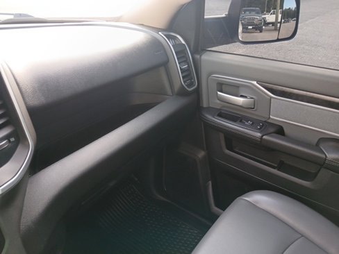 Used 2020 RAM 2500 Big Horn image 40