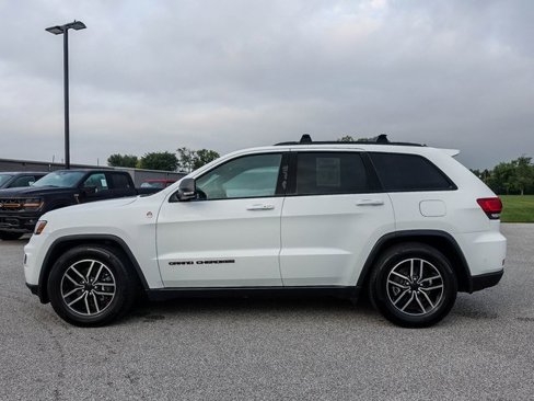 Used 2020 Jeep Grand Cherokee Trailhawk w/ Trailhawk Luxury Group image 17