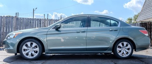 Used 2009 Honda Accord EX-L image 2