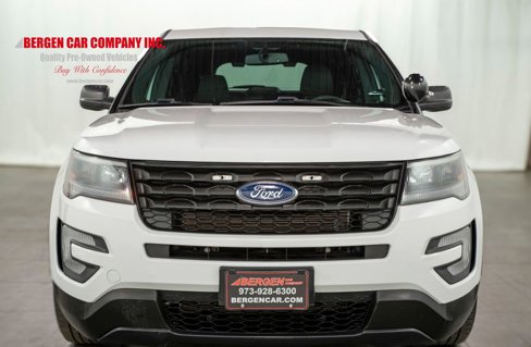 Used 2017 Ford Explorer 4WD Police Interceptor w/ Ready For The Road Package image 2