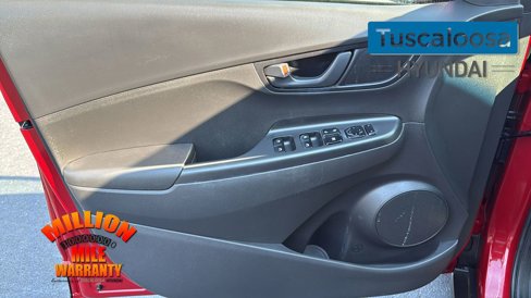 Used 2022 Hyundai Kona SEL image 13