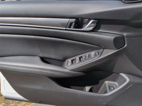Used 2022 Honda Accord Sport image 25