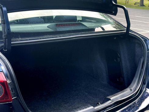 Used 2014 MAZDA MAZDA3 i SV image 17