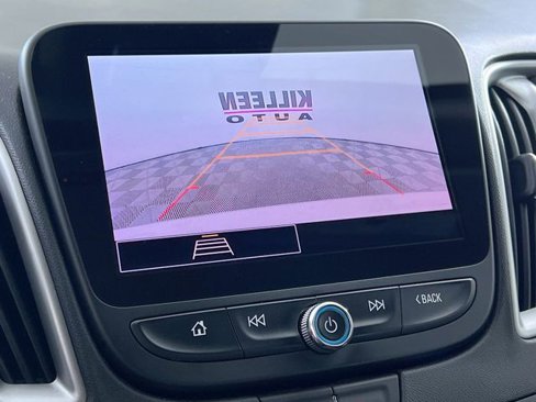 Used 2023 Chevrolet Malibu LT image 17