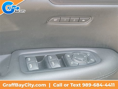 Used 2018 Cadillac XT5 Luxury w/ Driver Awareness Package image 23