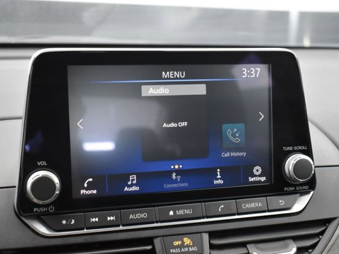 Used 2024 Nissan Altima 2.5 SV image 14