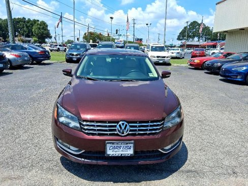 Used 2013 Volkswagen Passat TDI SEL Premium image 4