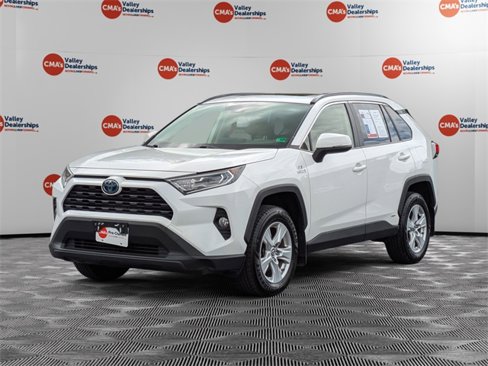 Used 2019 Toyota RAV4 XLE image 1