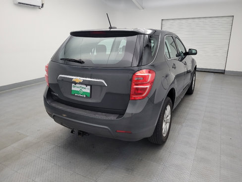 Used 2017 Chevrolet Equinox LS image 9