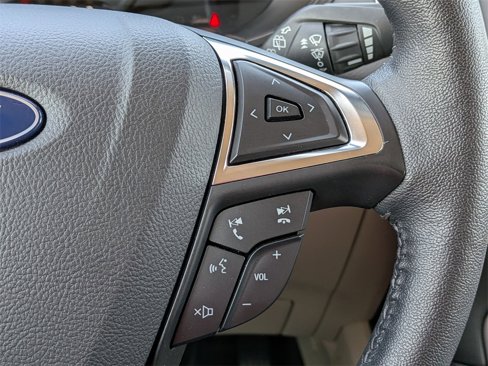 Used 2022 Ford Edge Titanium w/ Equipment Group 301A image 19