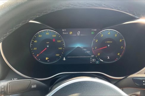 Used 2021 Mercedes-Benz GLC 300 4MATIC Coupe image 17
