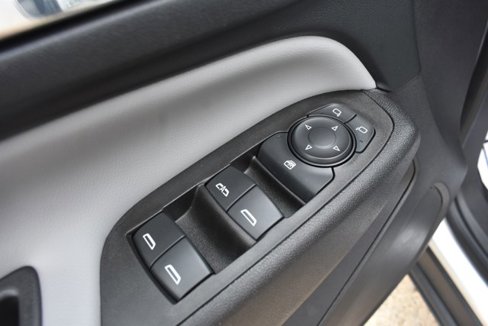 Used 2021 Chevrolet Equinox LT image 13