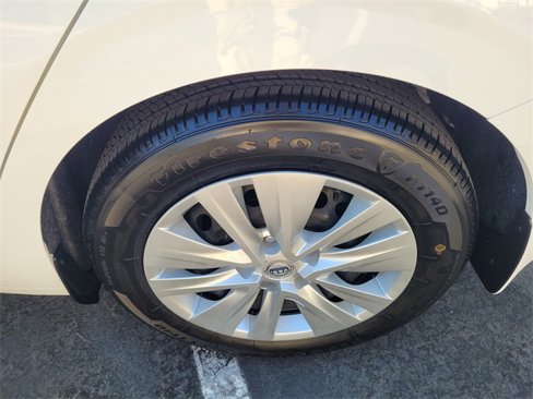 Used 2024 Nissan Sentra S image 24