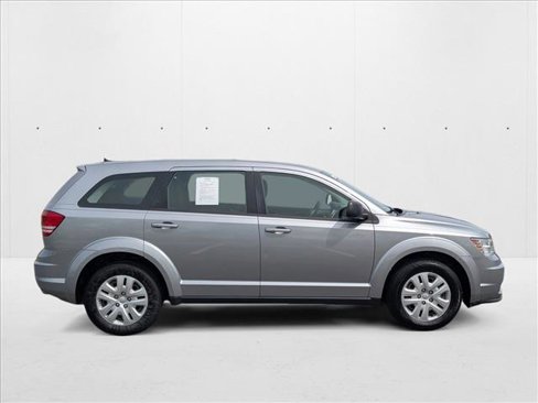 Used 2015 Dodge Journey American Value Package w/ Flexible Seating Group image 4
