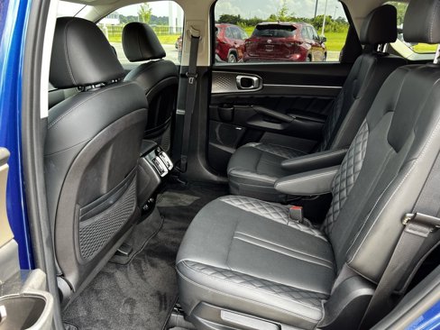 Used 2021 Kia Sorento SX image 39