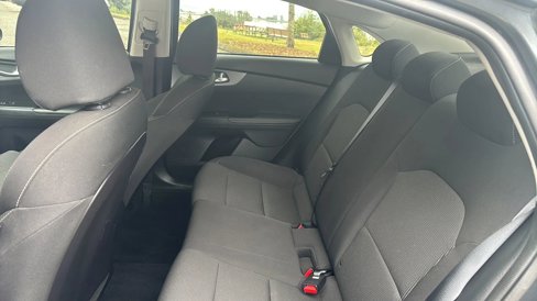 Used 2020 Kia Forte LXS image 18