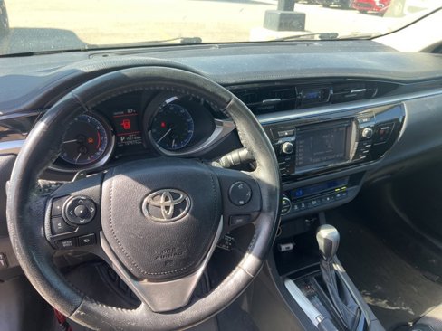 Used 2014 Toyota Corolla LE image 8