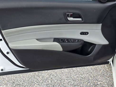 Used 2020 Acura ILX image 27