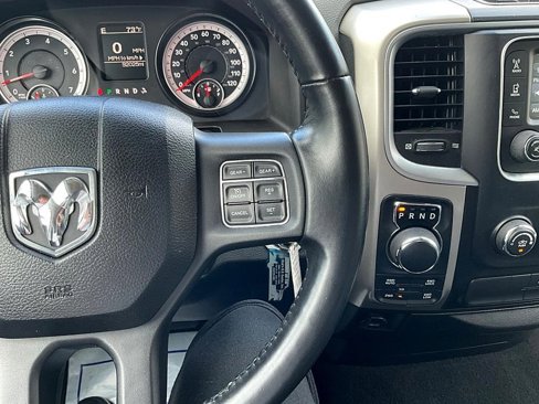 Used 2015 RAM 1500 SLT image 21