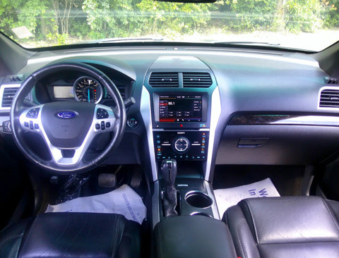 Used 2013 Ford Explorer Limited image 33