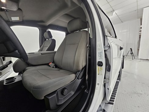 Used 2019 Ford F150 XLT w/ Trailer Tow Package image 22