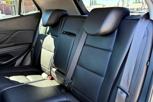 Used 2018 Buick Encore Essence image 17