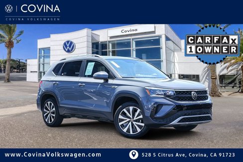 Used 2022 Volkswagen Taos SE image 1
