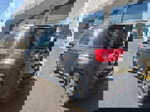 Used 2015 GMC Terrain SLE w/ Chrome Edition image 6