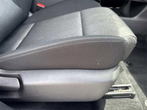 Used 2024 Nissan Rogue SV image 27