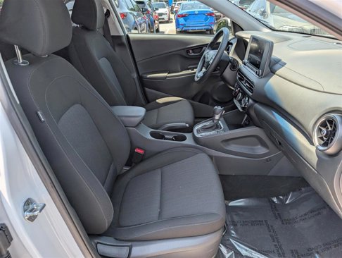 Used 2022 Hyundai Kona SEL w/ Cargo Package image 12