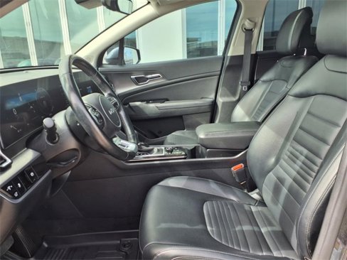 Used 2023 Kia Sportage SX image 18