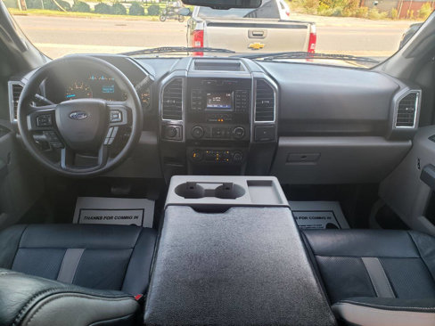 Used 2016 Ford F150 XLT image 10