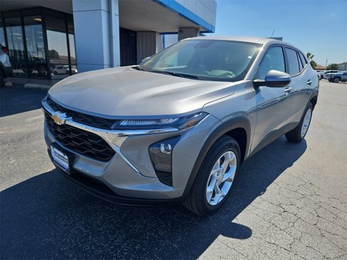 New 2026 Chevrolet Trax LS w/ LS Convenience Package image 12