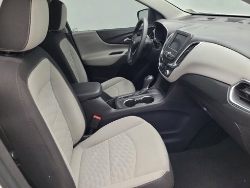 Used 2021 Chevrolet Equinox LS image 21