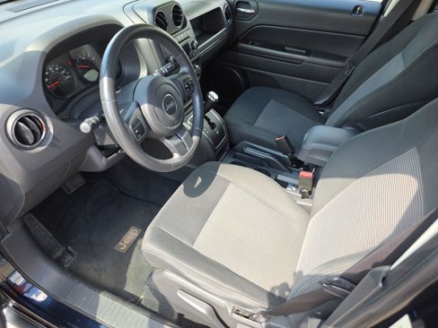 Used 2011 Jeep Patriot Latitude image 4
