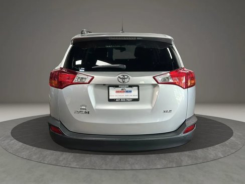 Used 2014 Toyota RAV4 XLE image 4