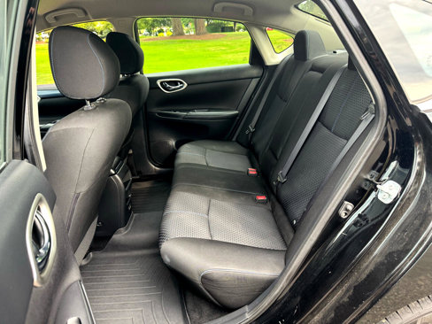 Used 2019 Nissan Sentra SR image 12
