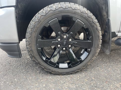 Used 2017 Chevrolet Silverado 1500 LT w/ Rally 2 Edition image 19