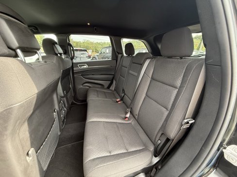 Used 2021 Jeep Grand Cherokee Laredo image 16