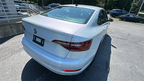 Used 2019 Volkswagen Jetta SEL image 6