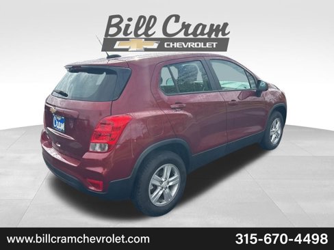 Used 2021 Chevrolet Trax LS image 32