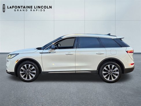 Used 2020 Lincoln Corsair Reserve w/ Elements Package image 2