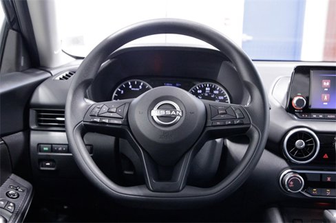 Used 2024 Nissan Sentra S image 15