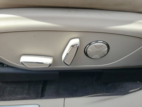 Used 2018 Lincoln MKZ Reserve w/ Climate Package image 27