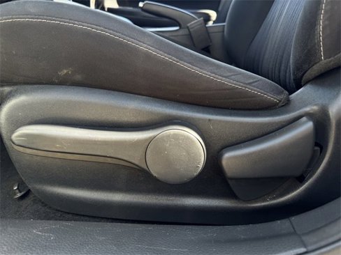 Used 2017 Nissan Sentra SV image 24