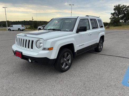 Used 2016 Jeep Patriot Sport w/ Power Value Group image 11